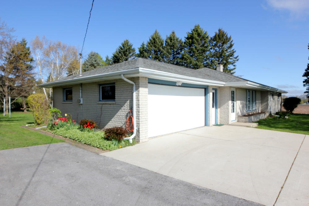 2 Car Attached Garage