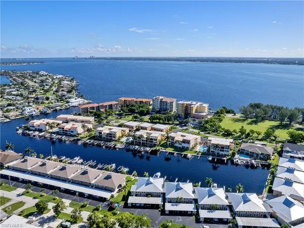 $489,000 | 4105 Southeast 19th Place, Unit 201, Cape Coral, FL 33904