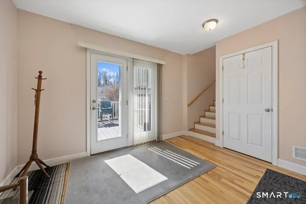 $675,000 | 7 Pratte Lane, Wolcott, CT 06716