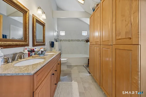 $675,000 | 7 Pratte Lane, Wolcott, CT 06716