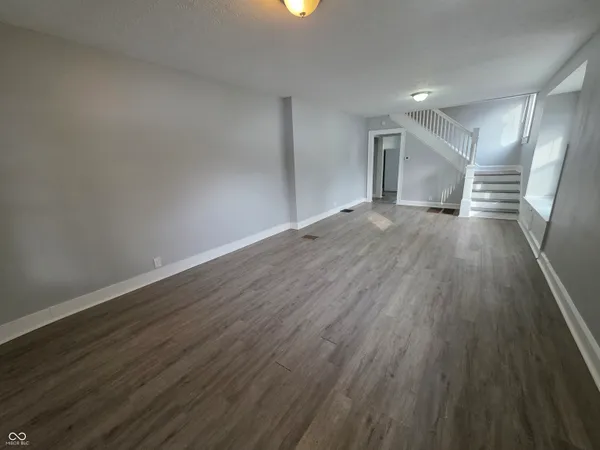 $1,100 | 21 South Spencer Avenue, Indianapolis, IN 46219