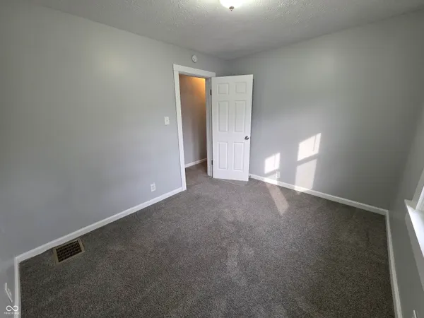 $1,100 | 21 South Spencer Avenue, Indianapolis, IN 46219