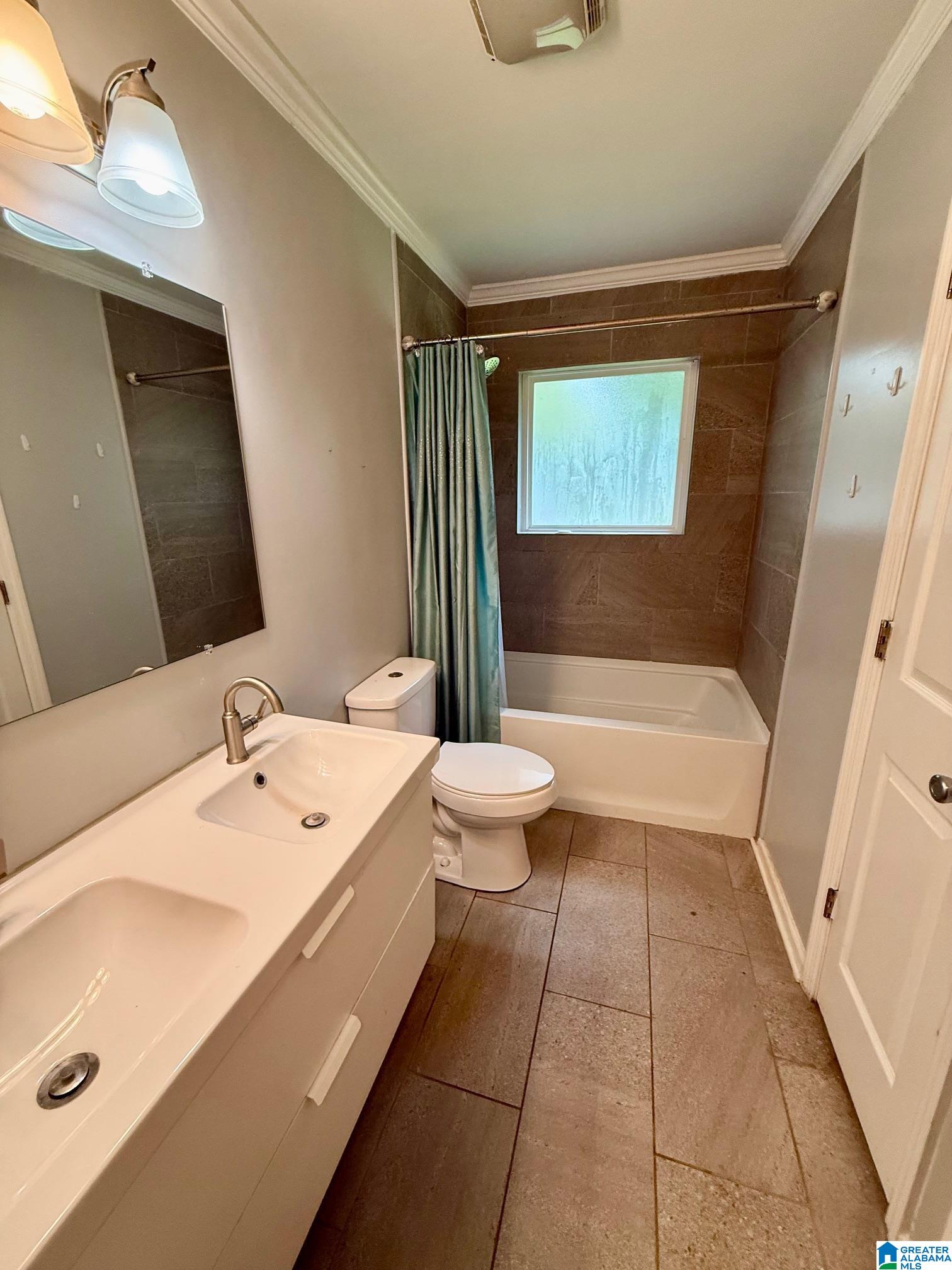 8148 Lyle Avenue Northeast Leeds, AL 35094 - Photo 12 of 16