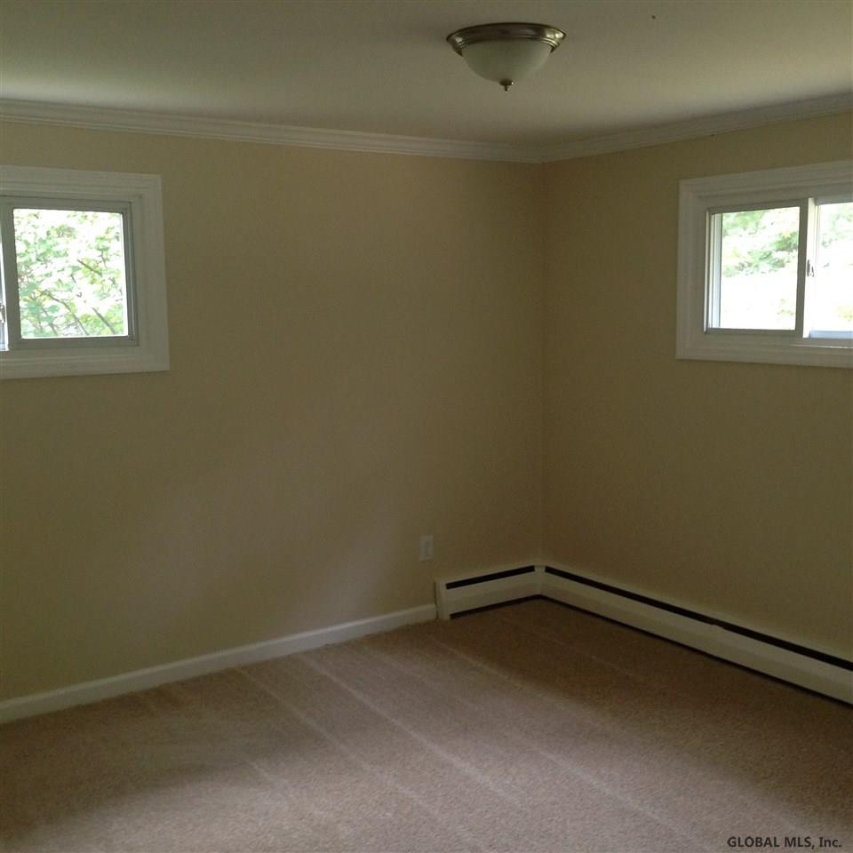 184 Summit Avenue Rensselaer, NY 12144 - Photo 17 of 25 Photo 17