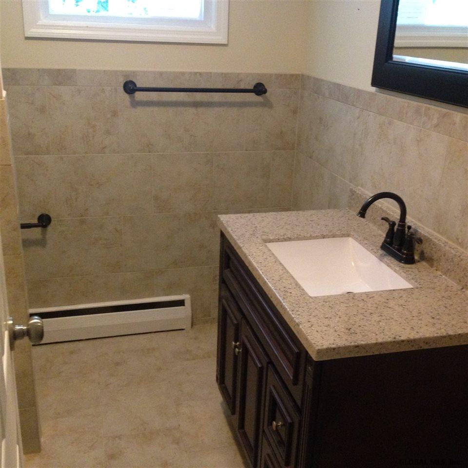 184 Summit Avenue Rensselaer, NY 12144 - Photo 19 of 25 Photo 19