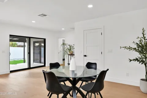 $1,300,000 | 2602 North 82nd Street, Scottsdale, AZ 85257