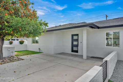 $1,300,000 | 2602 North 82nd Street, Scottsdale, AZ 85257