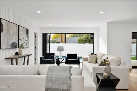 $1,300,000 | 2602 North 82nd Street, Scottsdale, AZ 85257