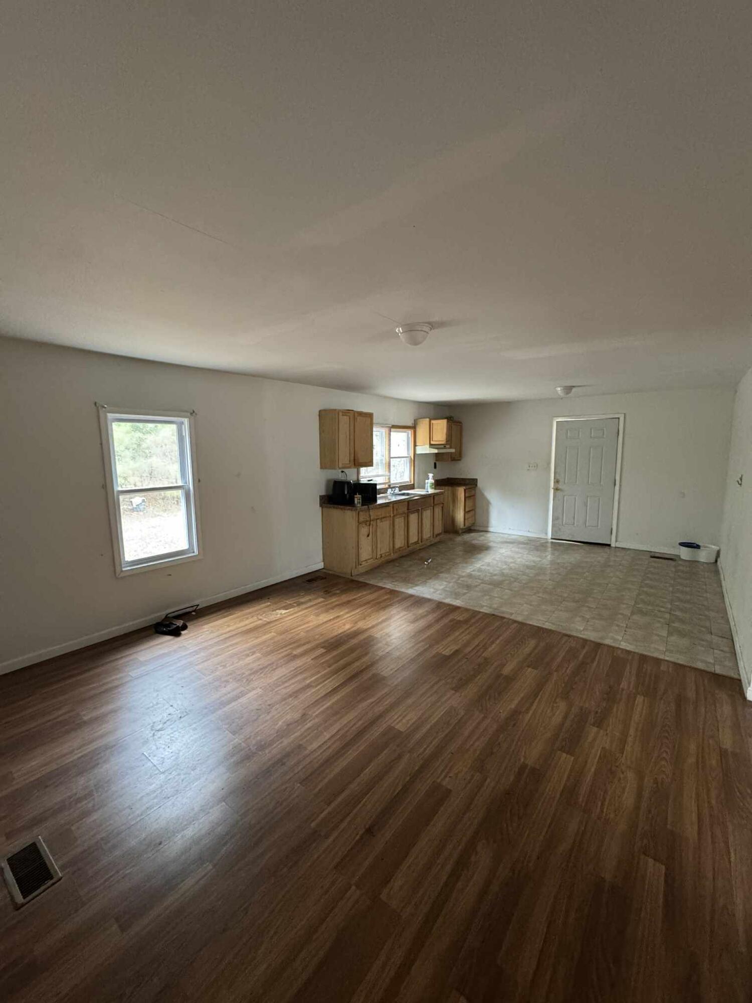 161 County Rd S-45-731 Cades, SC 29518 - Photo 17 of 31 Messenger_creation_5DBA4205-6441-4A39-B0