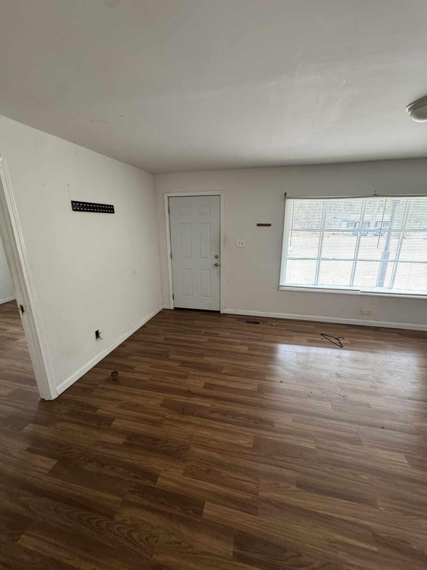 161 County Rd S-45-731 Cades, SC 29518 - Photo 2 of 31 16144