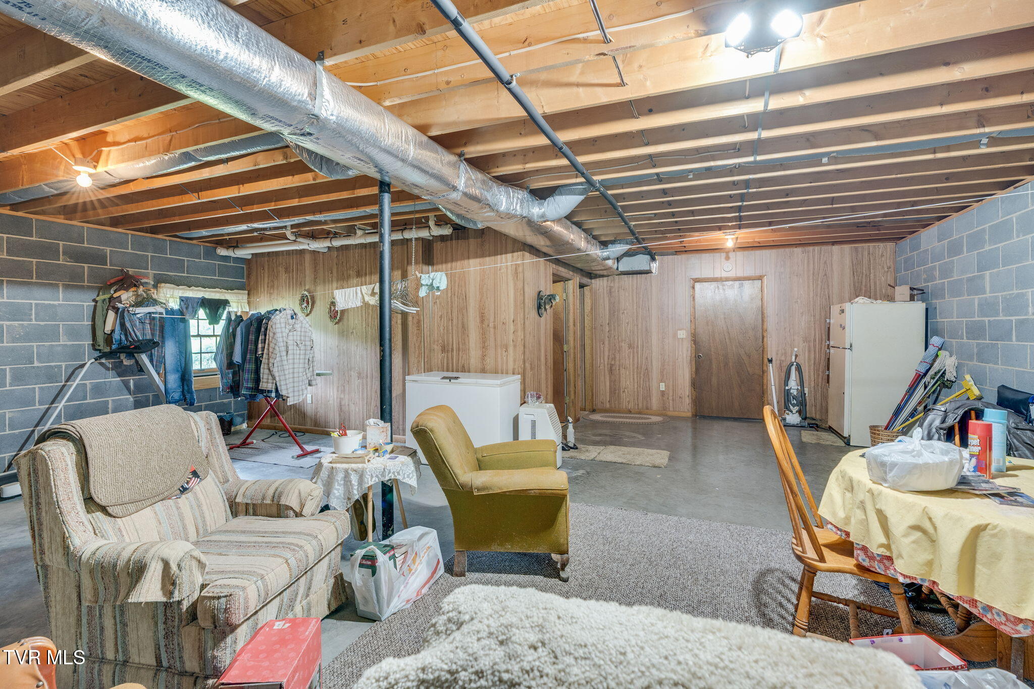 453 Twin Barns Road Greeneville, TN 37743 - Photo 26 of 46 025
