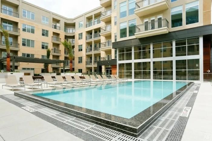 2111 Westheimer Road, Unit 1109 Houston, TX 77098 - Photo 10 of 11 Gallery Image 10