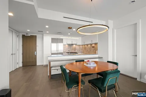 $1,299,000 | 320 Adolphus Avenue, Unit 319, Cliffside Park, NJ 07010