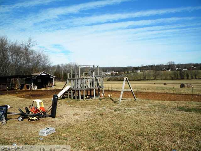 852 Young Road Lexington, NC 27292 - Photo 3 of 3 Exterior Back.