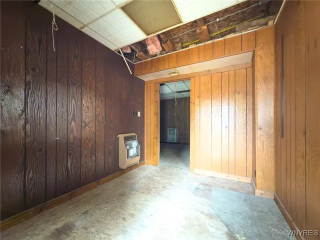 $150,000 | 1829 West Avenue, Marilla, NY 14102