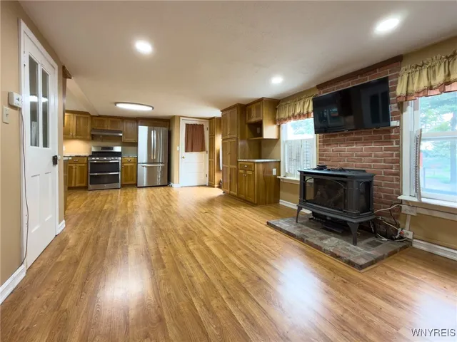 $150,000 | 1829 West Avenue, Marilla, NY 14102