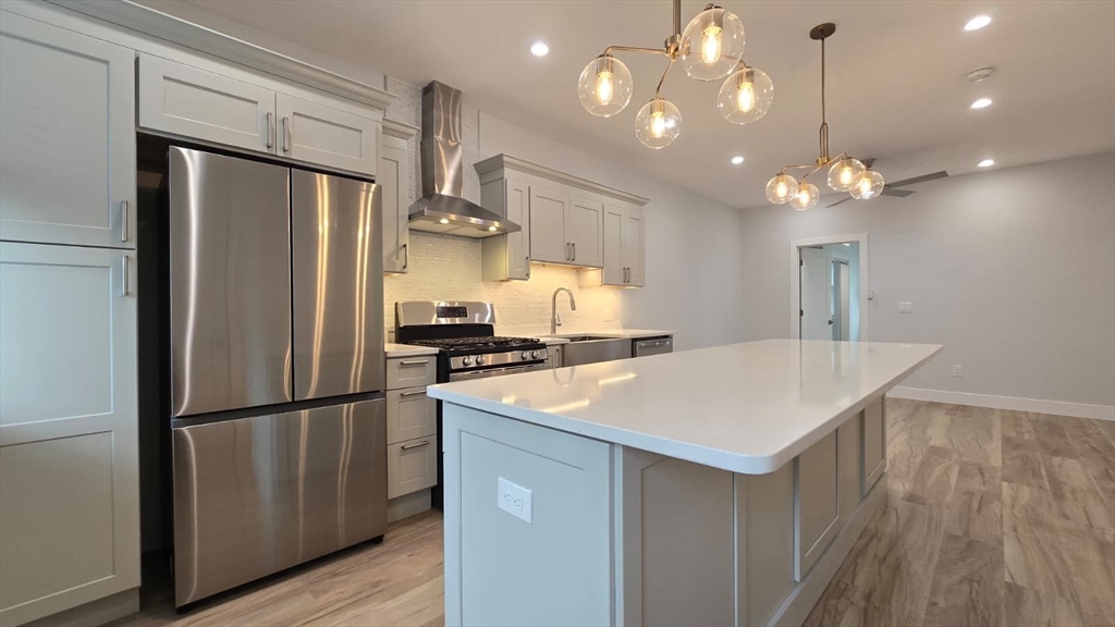 53 West Eagle Street, Unit 2 Boston, MA 02128 - Photo 3 of 23