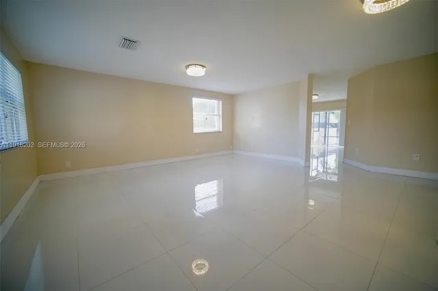 $3,700 | 8568 Southwest 211th Terrace, Unit 8576, Cutler Bay, FL 33189