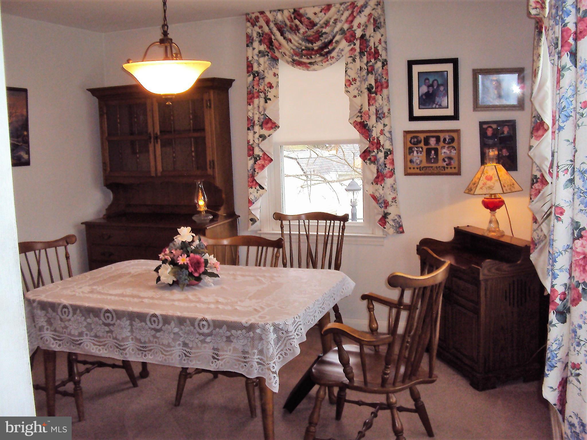 11705 Hillside Road Kingsville, MD 21087 - Photo 11 of 30 Dining Room w/Pella Bay Window