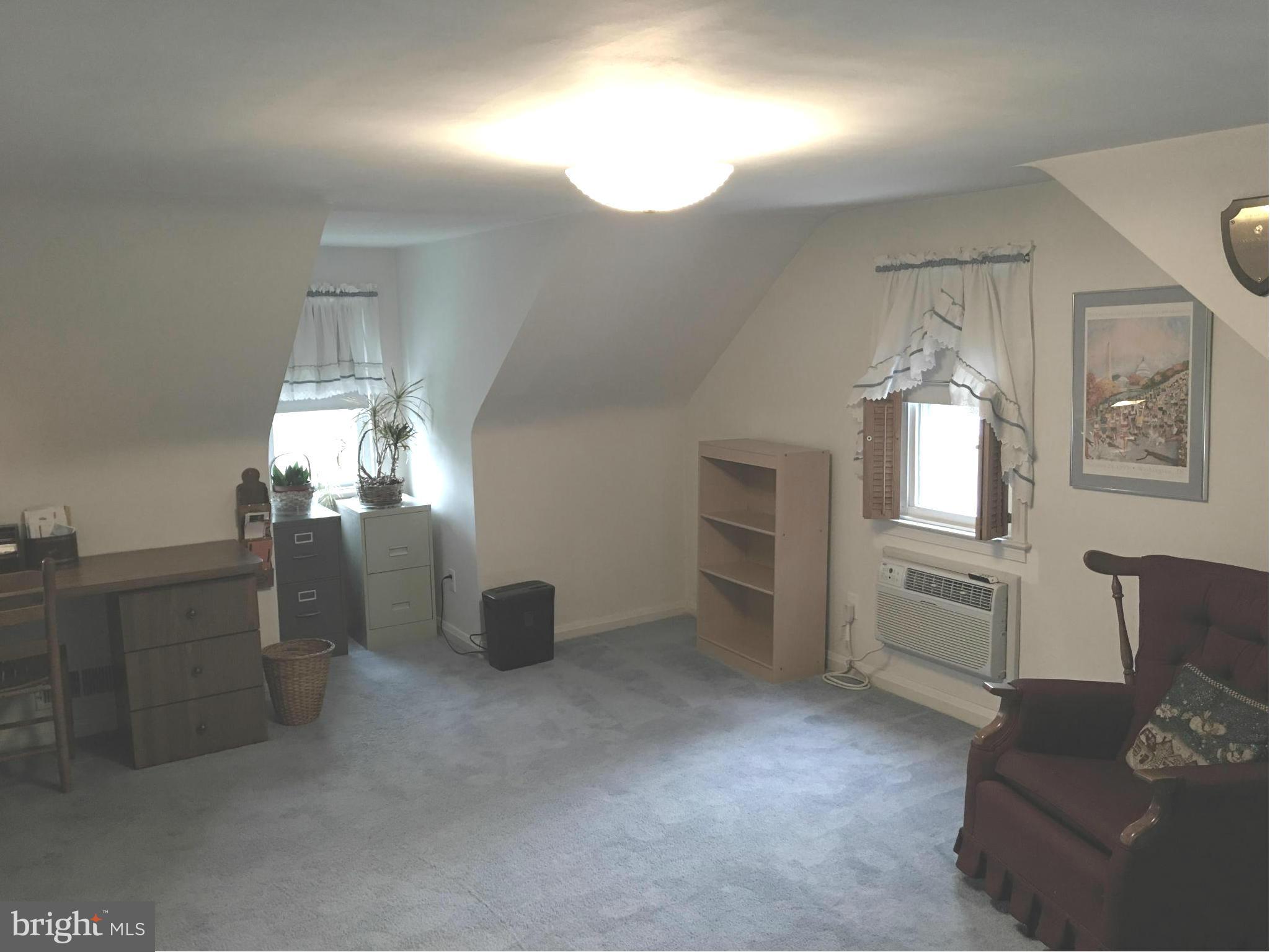 11705 Hillside Road Kingsville, MD 21087 - Photo 21 of 30 Bedroom #2 w/walk-in dormer