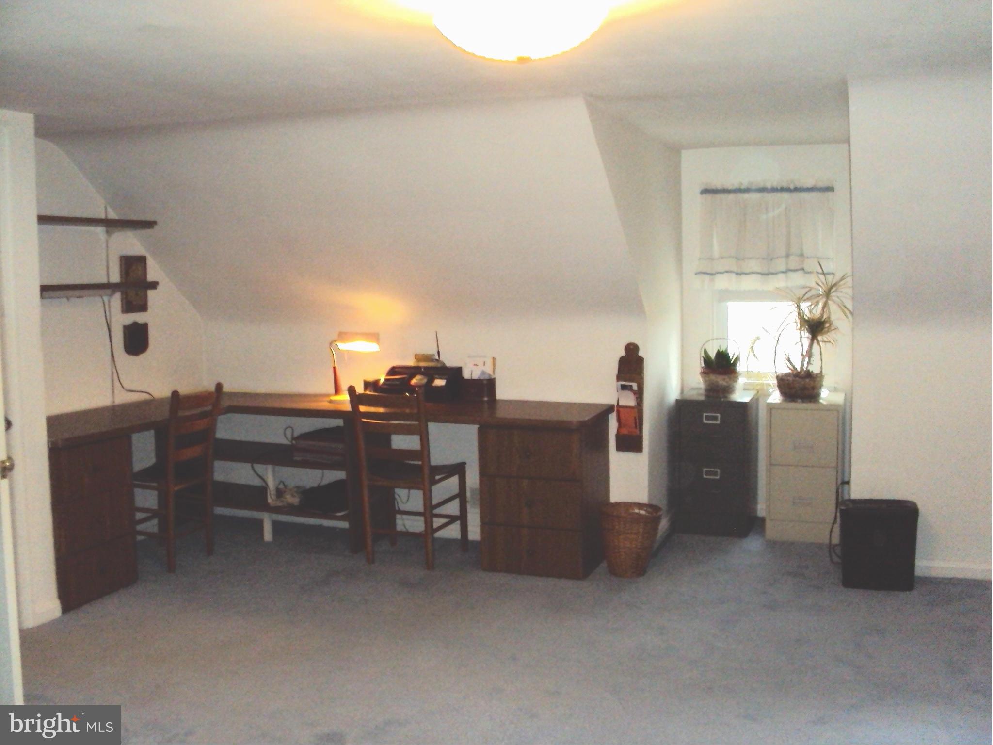 11705 Hillside Road Kingsville, MD 21087 - Photo 22 of 30 Bedroom #2 w/L-Shaped Desk