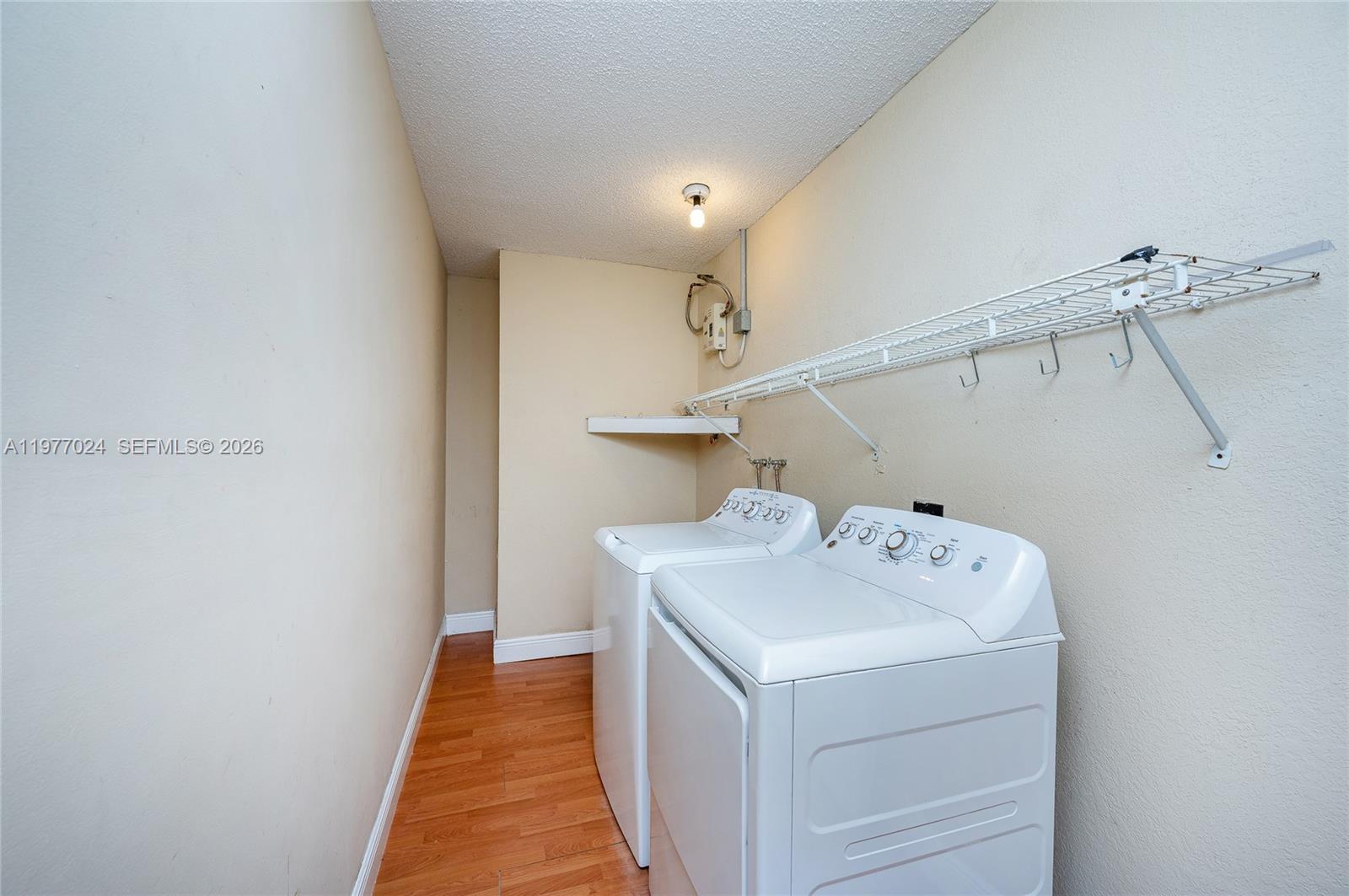 12930 Southwest 190th Street Miami, FL 33177 - Photo 11 of 33