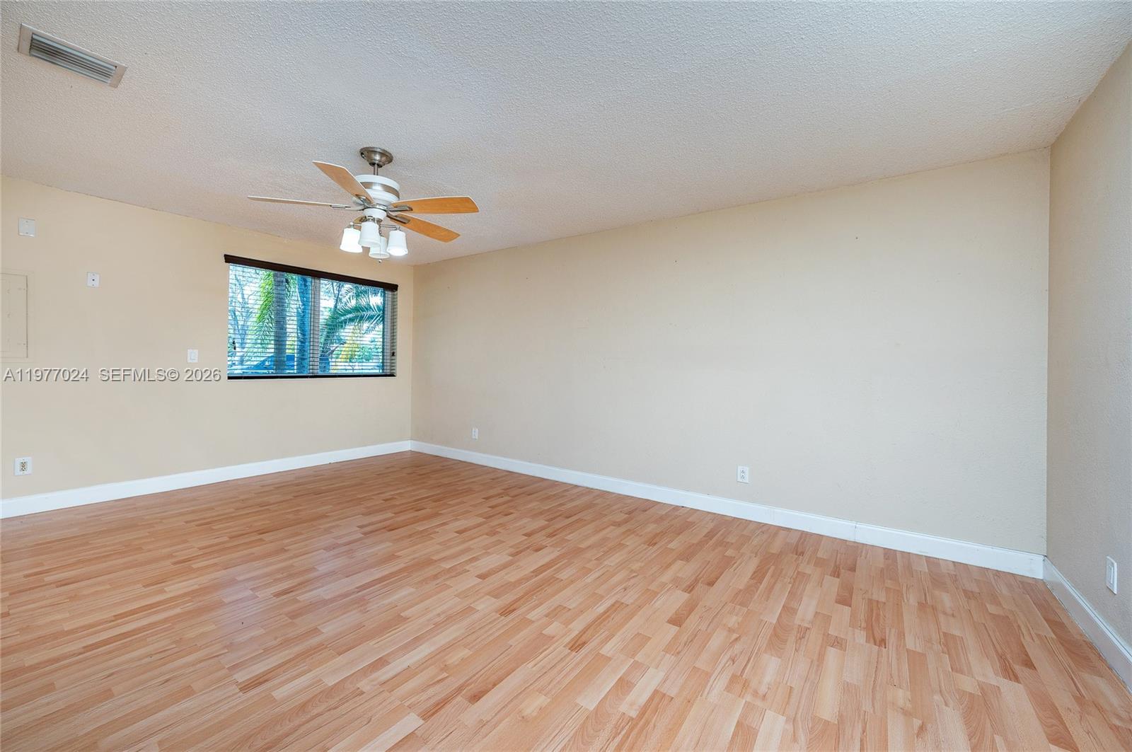 12930 Southwest 190th Street Miami, FL 33177 - Photo 15 of 33