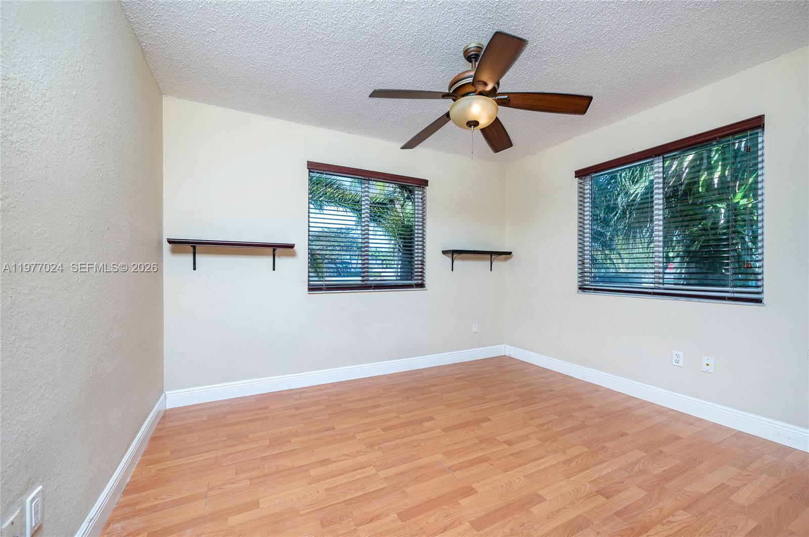 12930 Southwest 190th Street Miami, FL 33177 - Photo 20 of 33