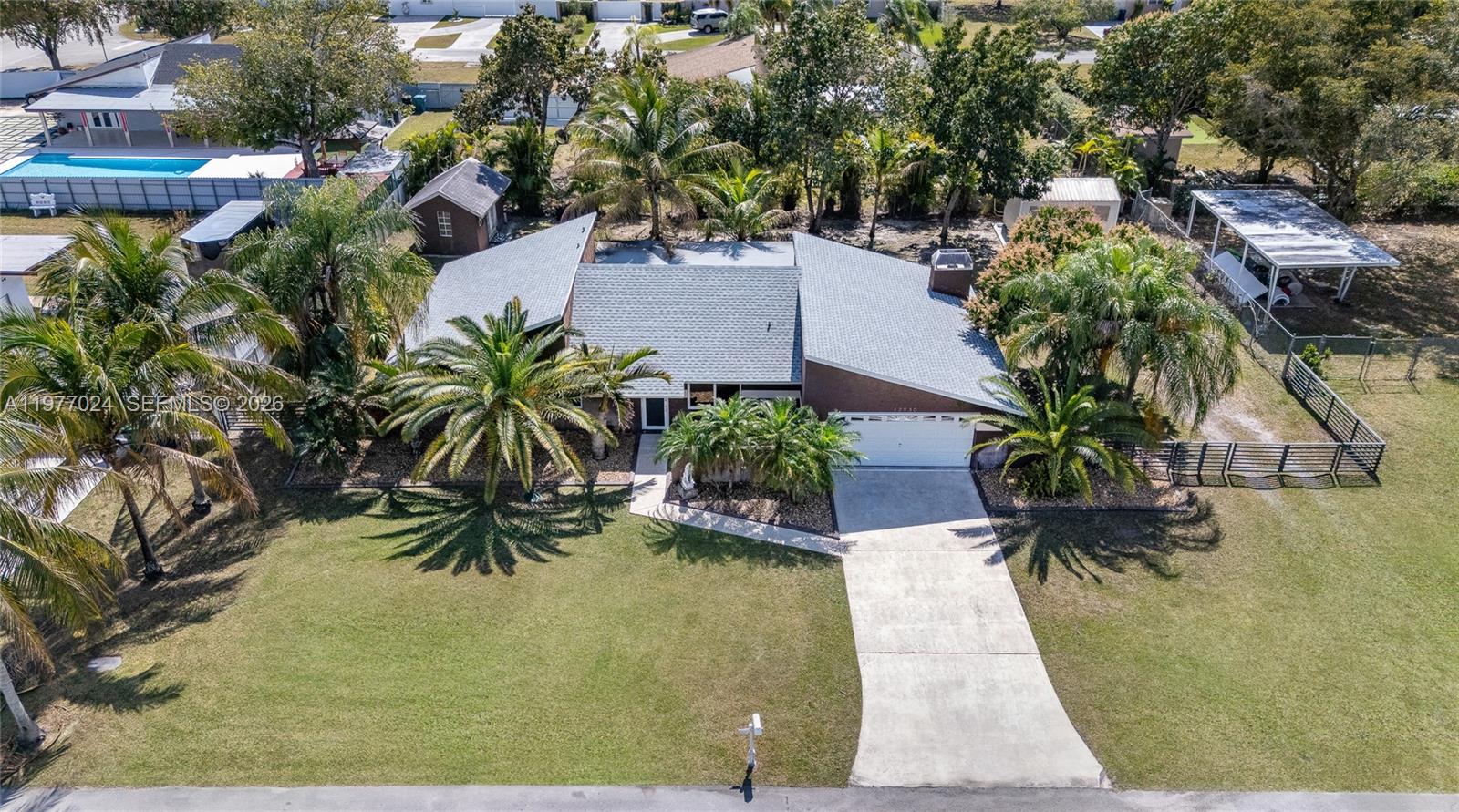 12930 Southwest 190th Street Miami, FL 33177 - Photo 33 of 33