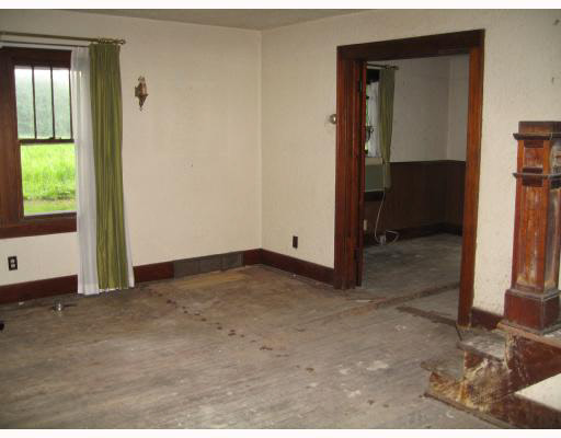 60535 Mayflower Road South Bend, IN 46614 - Photo 4 of 7 Gallery Image 4