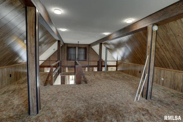 $210,000 | 1295 West Lakeshore Drive, Fowler, IL 62338