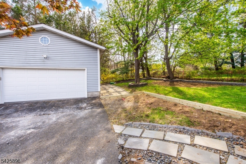 305 Quaker Church Road Randolph, NJ 07869 - Photo 15 of 20