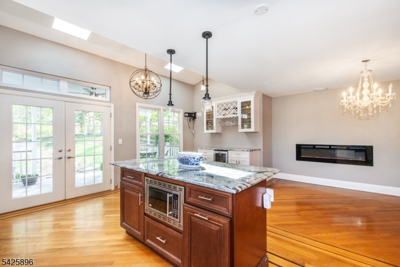 305 Quaker Church Road Randolph, NJ 07869 - Photo 6 of 20