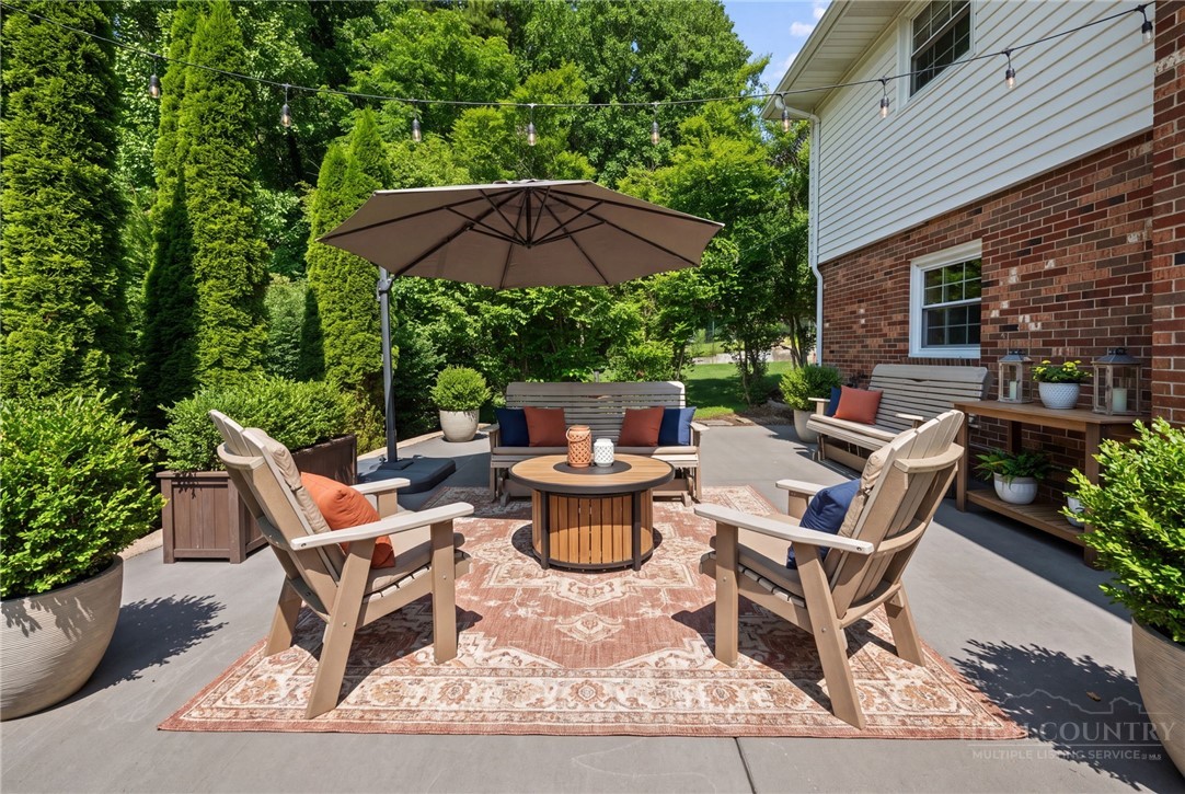 112 Chandy Street Boone, NC 28607 - Photo 3 of 39