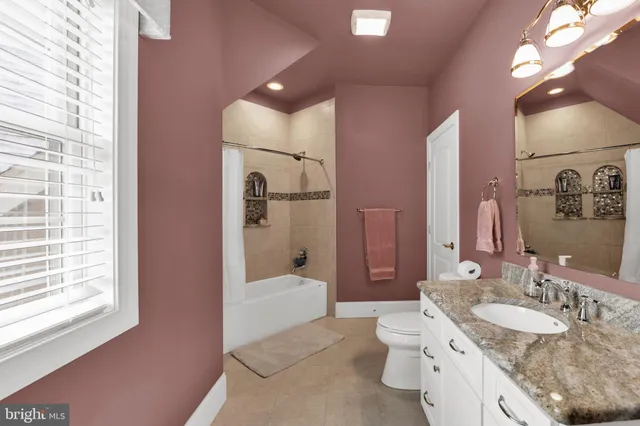 $3,000,000 | 32 Stonehill Drive, Mohnton, PA 19540