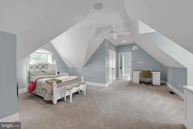 $3,000,000 | 32 Stonehill Drive, Mohnton, PA 19540