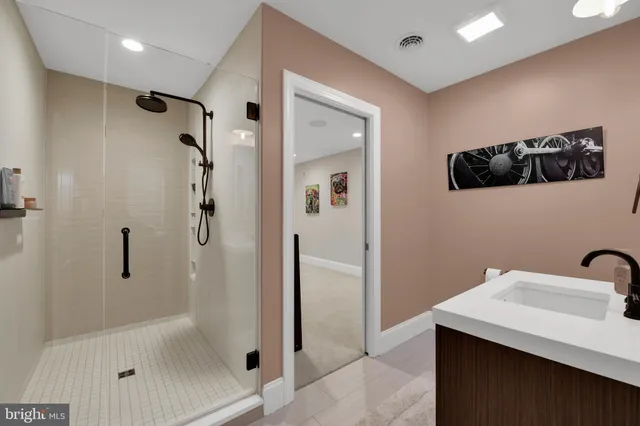 $3,000,000 | 32 Stonehill Drive, Mohnton, PA 19540