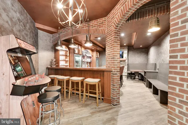 $3,000,000 | 32 Stonehill Drive, Mohnton, PA 19540