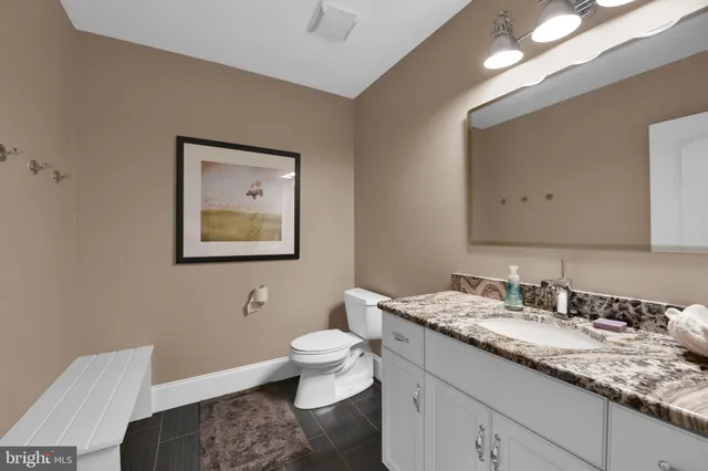 $3,000,000 | 32 Stonehill Drive, Mohnton, PA 19540