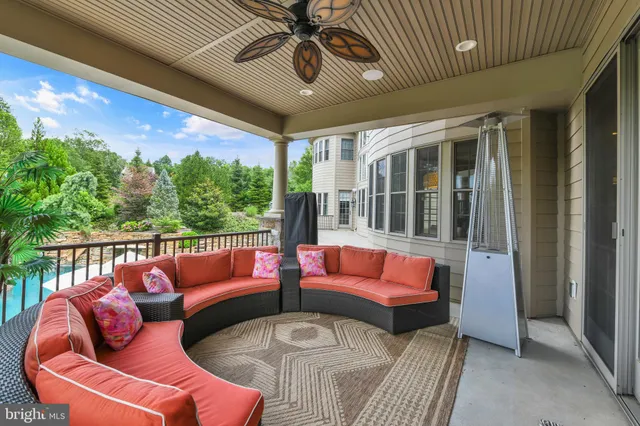 $3,000,000 | 32 Stonehill Drive, Mohnton, PA 19540