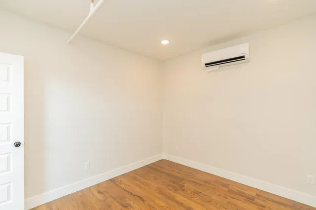 $2,300 | 614 East Main Street, Unit 202, Chattanooga, TN 37408