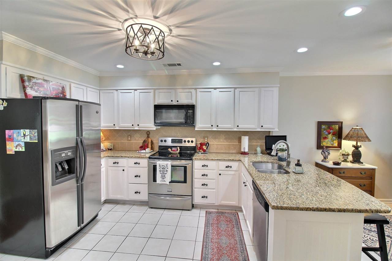 300 West White Road Collierville, TN 38017 - Photo 11 of 23