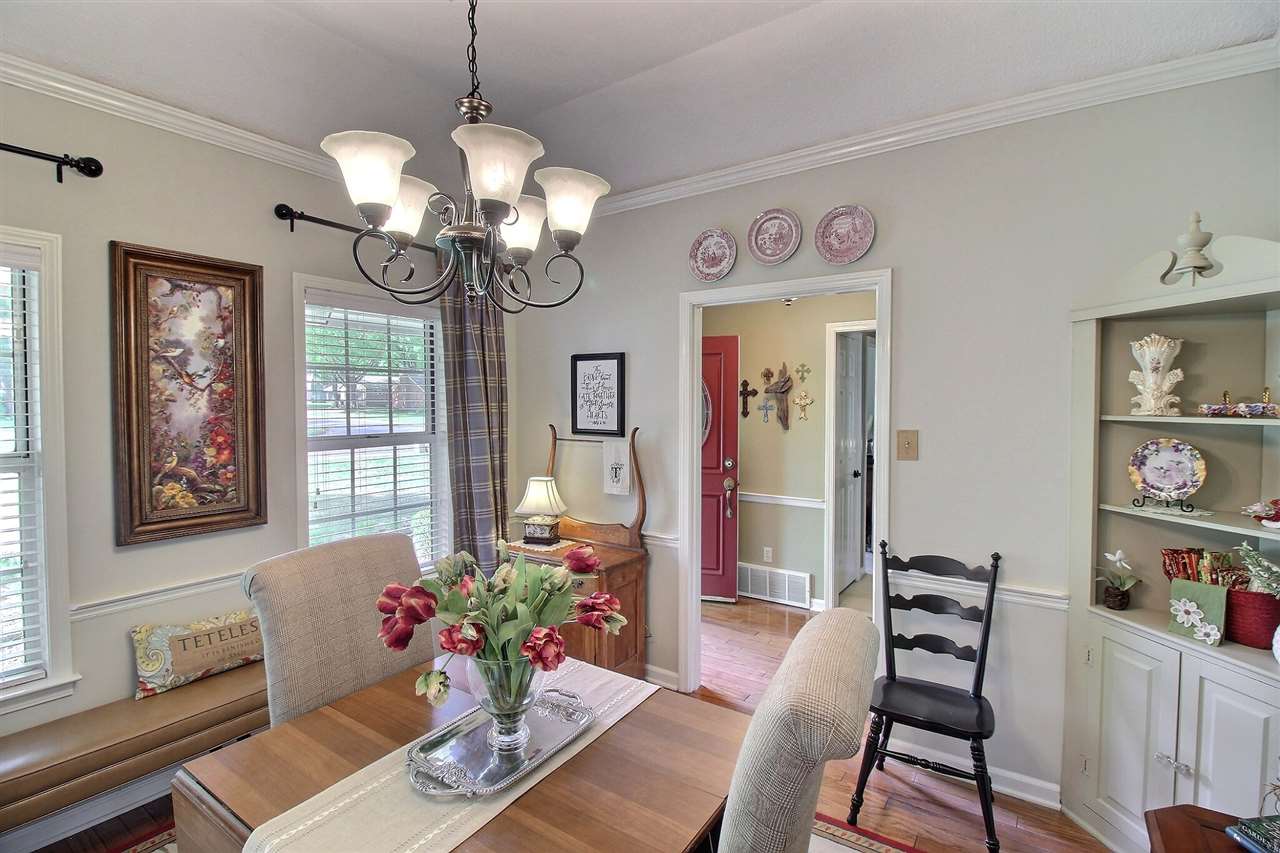 300 West White Road Collierville, TN 38017 - Photo 8 of 23