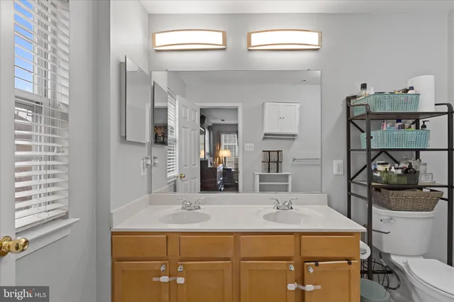 $325,000 | 7742 Valley Oak Drive, Unit 91, Elkridge, MD 21075