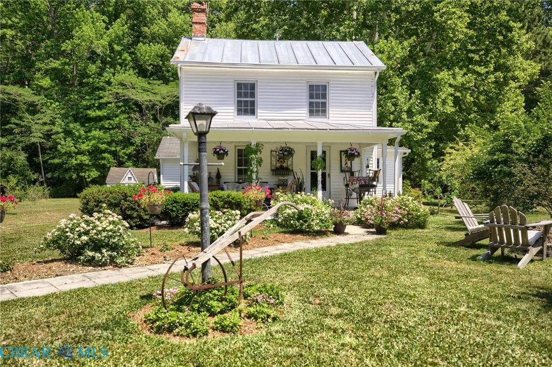 160 Holly Point Road Mathews, VA 23109 - Photo 4 of 41