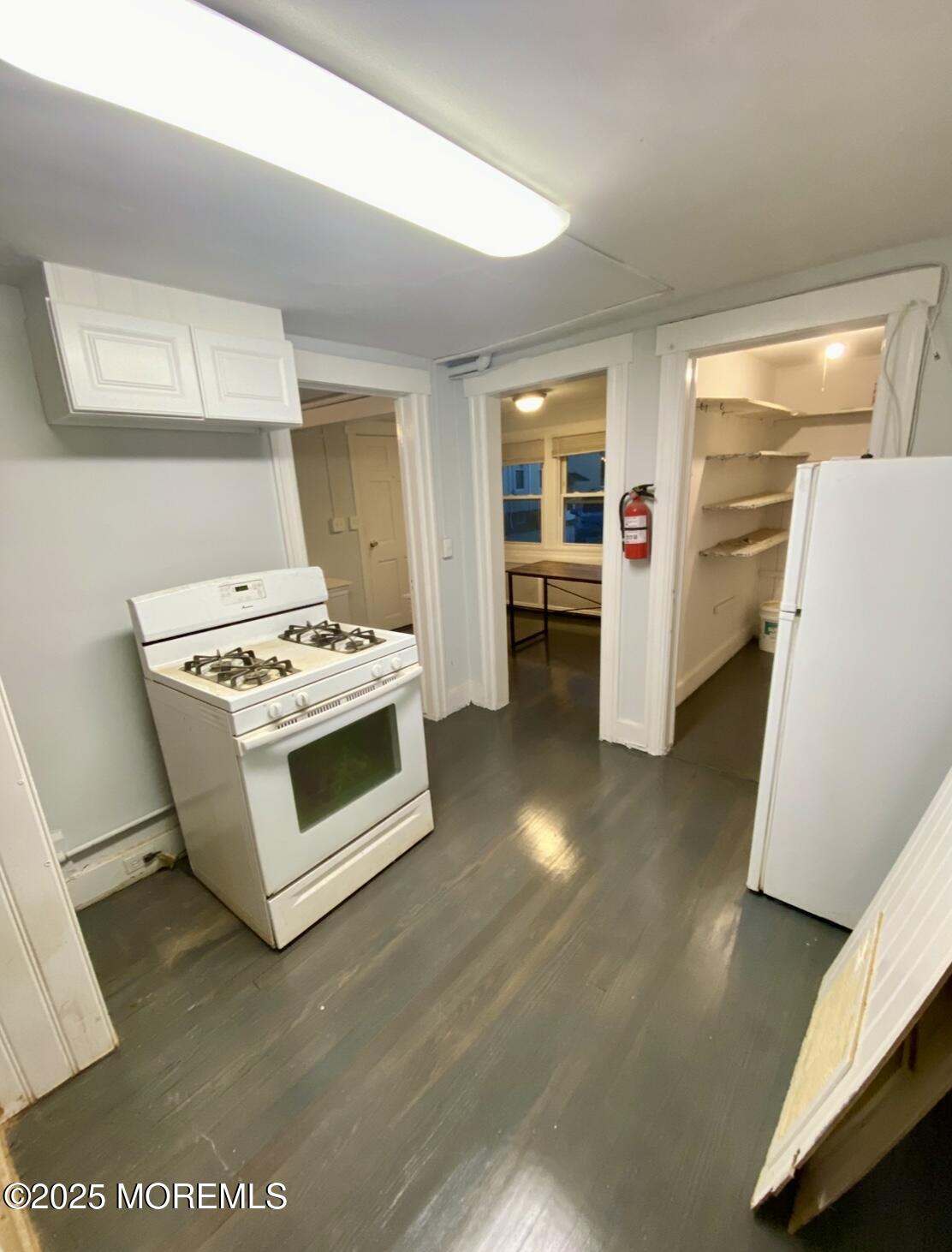309 Hume Street Allenhurst, NJ 07711 - Photo 61 of 77 Unit C kitchen