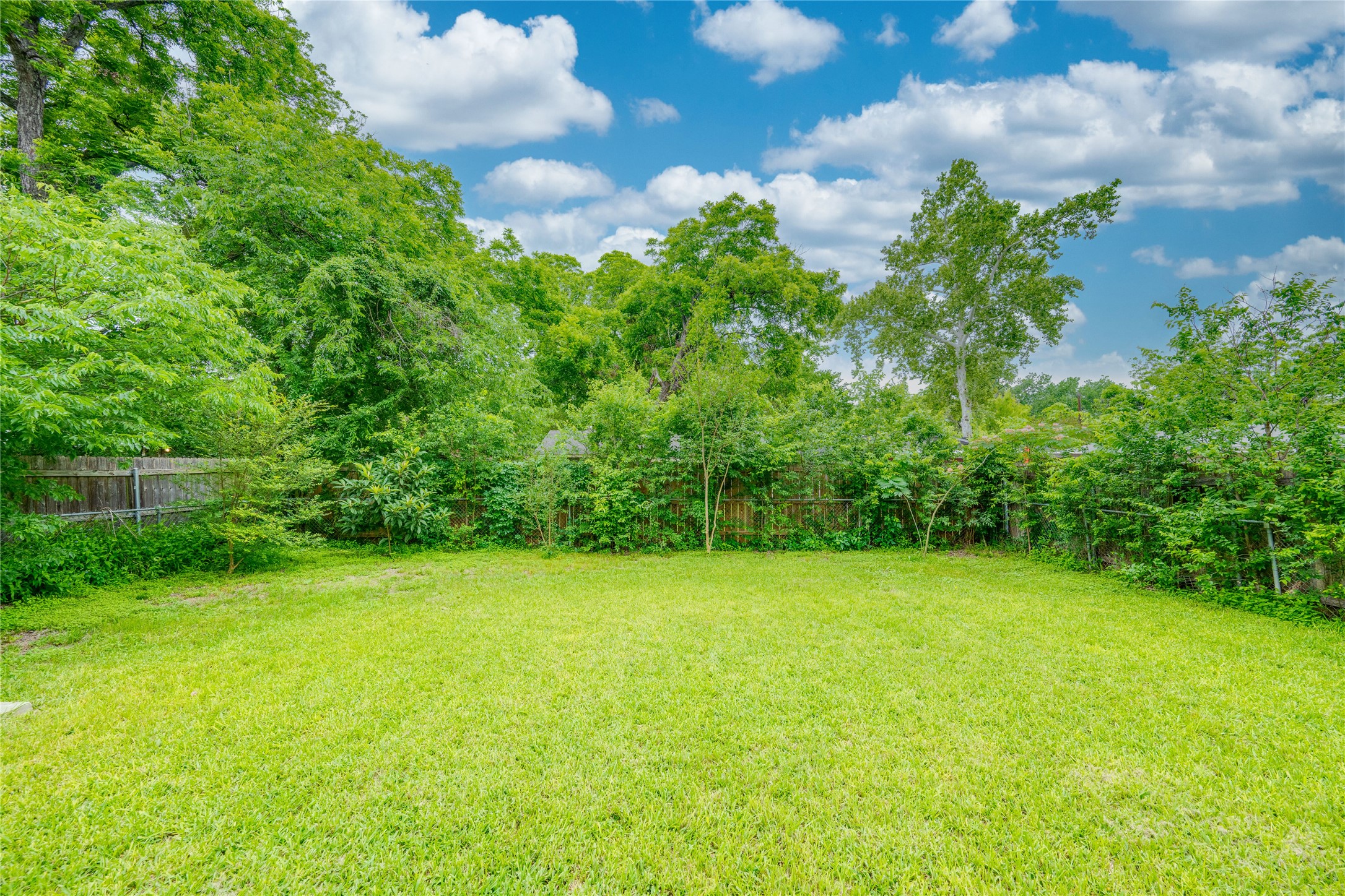3301 Bengston Street Austin, TX 78702 - Photo 30 of 34