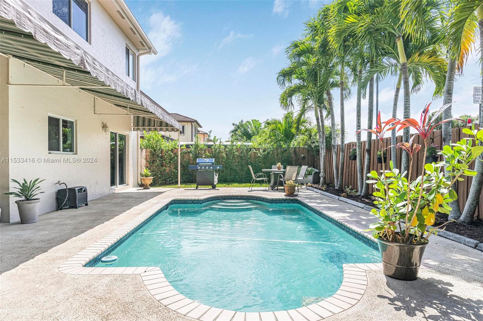 14408 Southwest 158th Path Miami, FL 33196 - Photo 33 of 41 Gallery Image 33