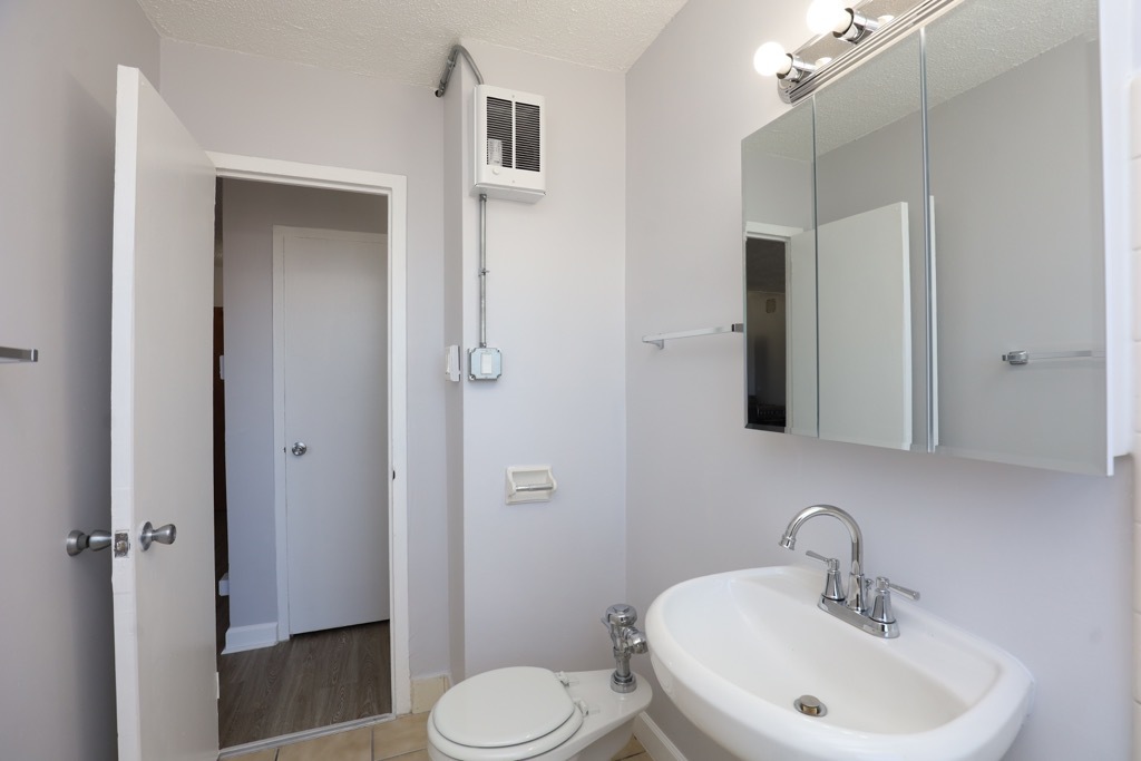 7333 North Ridge Boulevard, Unit 501 Chicago, IL 60645 - Photo 20 of 21