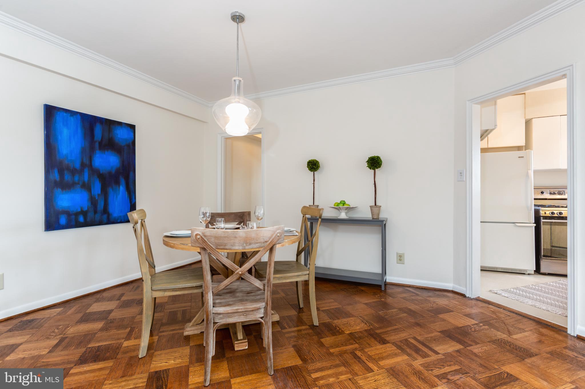 2500 Q Street Northwest, Unit 740 Washington, DC 20007 - Photo 11 of 25 Dining room